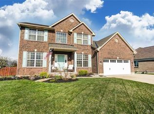 1475 Eagle Mountain Dr, Miamisburg, OH 45342