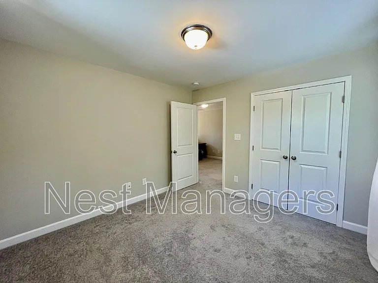 1102 Norwood St — Photo 26