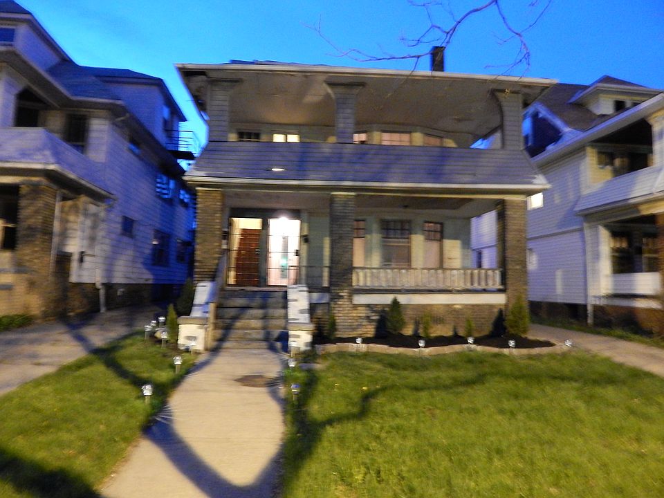 1st image of 11305 Whitmore Ave