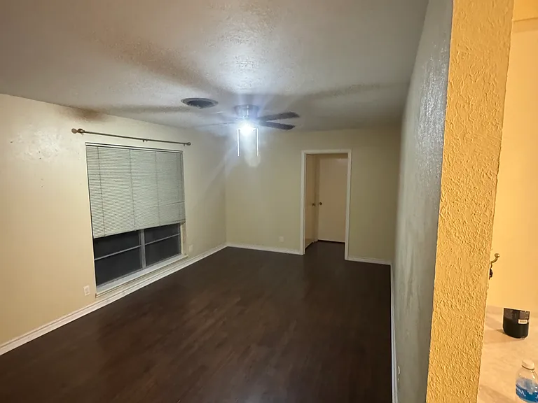 4113 Kevin Dr — Photo 3