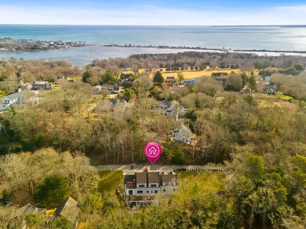 45 Cumloden Drive, Falmouth, MA 02540
