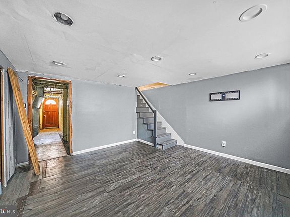 5th image of 6045 Edmund St