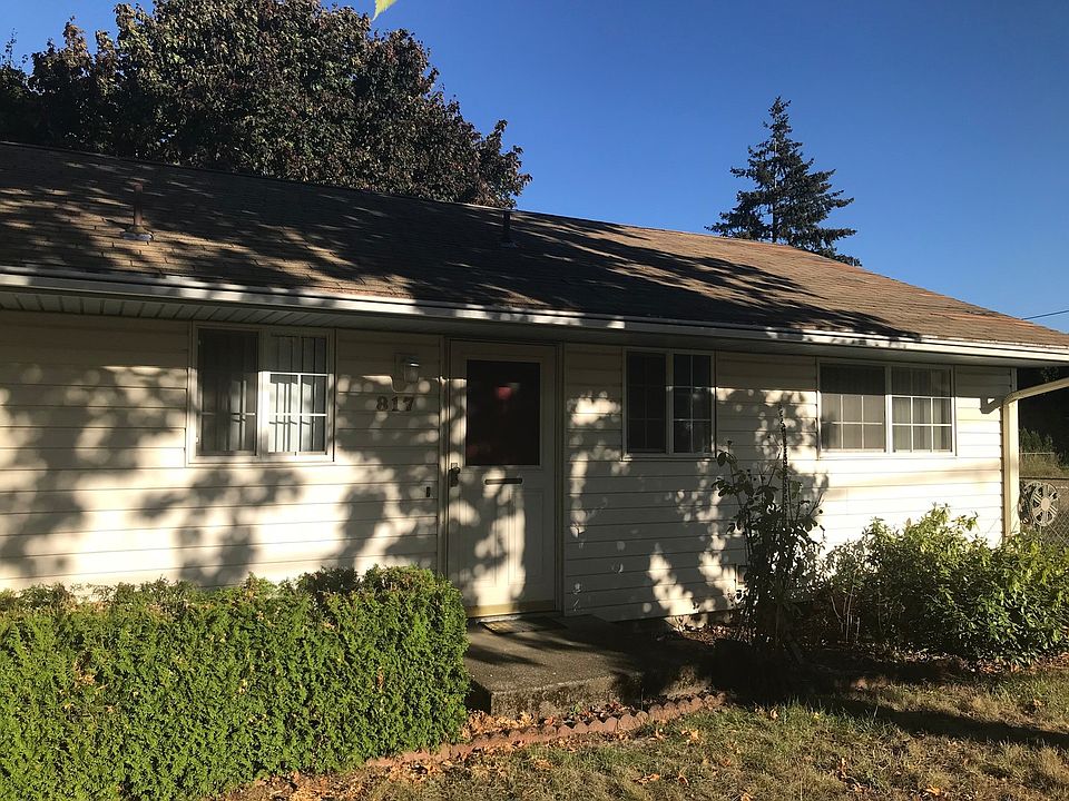 1st image of 817 NE 104th Ave