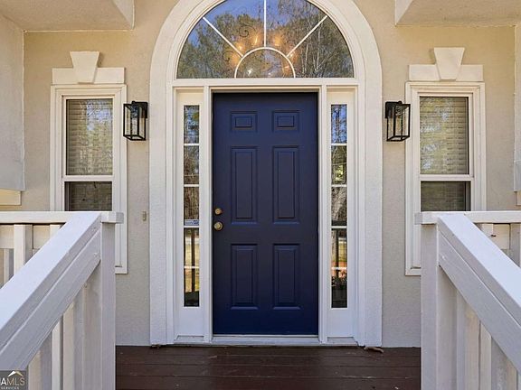 2nd image of 4559 Meadows Rd