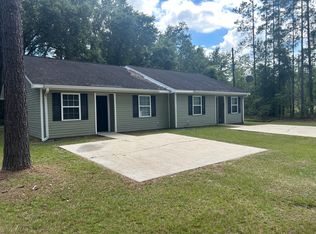 144 Red Bud Dr #B, Waycross, GA 31503