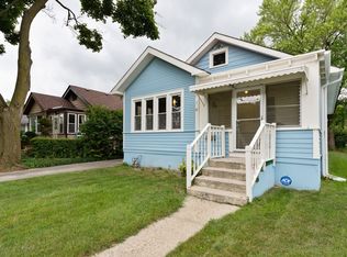 316 Judge Ave, Waukegan, IL 60085