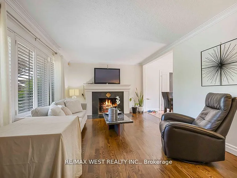 11 Duval Dr — Photo 7