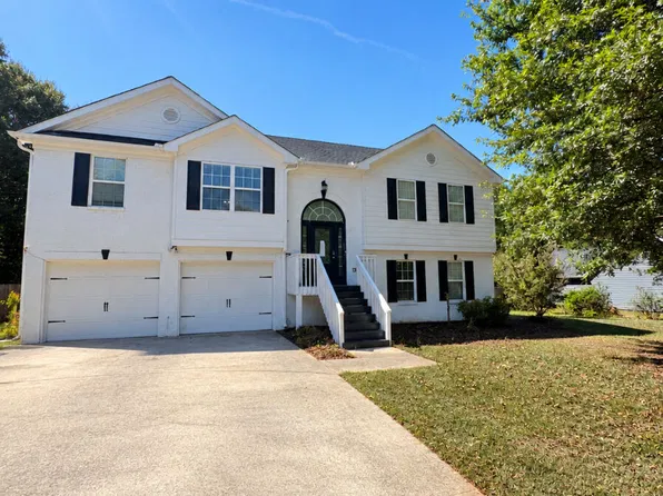 166 Feldspar Dr, Jefferson, GA 30549