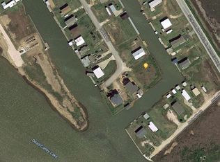 130 Gulfview Dr, Sargent, TX 77414