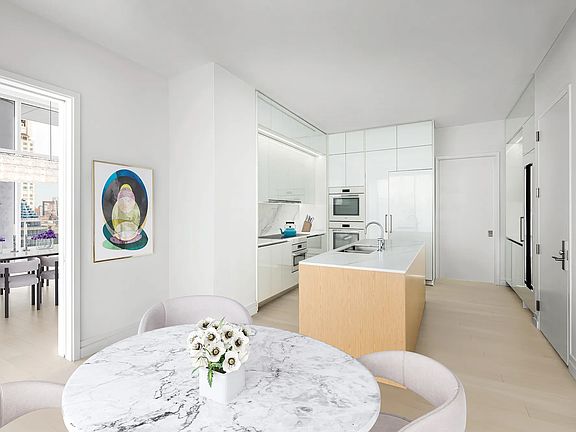 4th image of 200 E 59th St #Penthouse 34