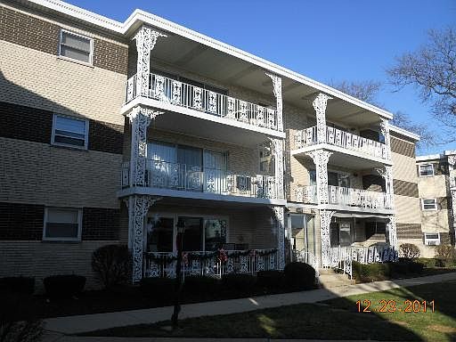 1st image of 1009 S 8th Ave #6