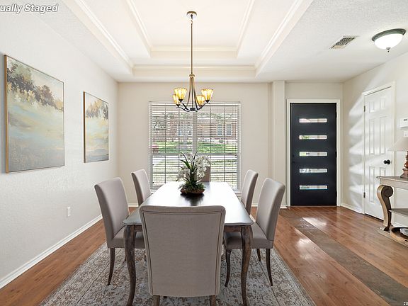 4th image of 4330 Knollbluff