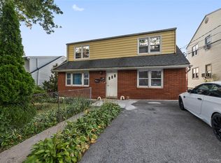 372 Sommerville Pl, Yonkers, NY 10703