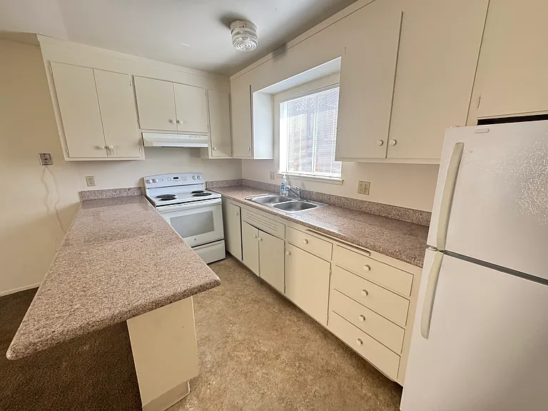 2246 San Jose Ave #D — Photo 3