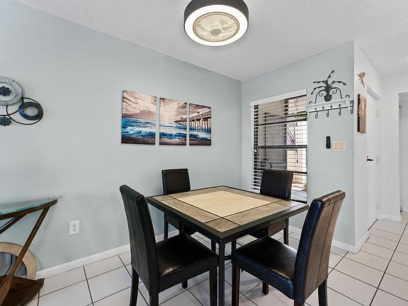 4th image of 2571 Cyprus Dr APT 101