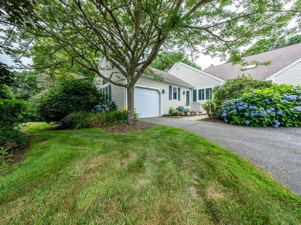 6 Sandview Terrace, Mashpee, MA 02649