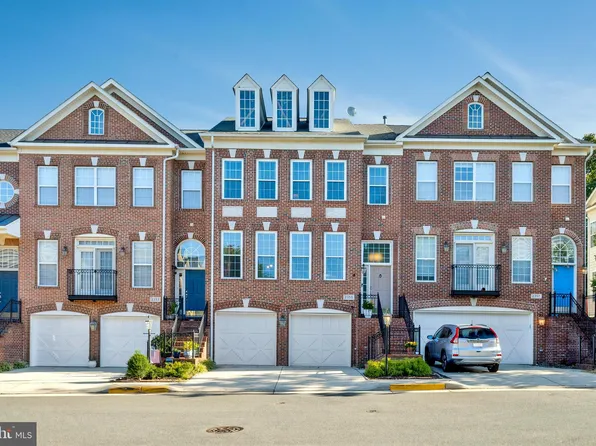 2355 Stone Fence Ln, Oak Hill, VA 20171