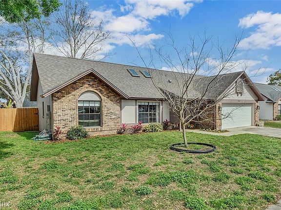3rd image of 7253 Abbey Ln