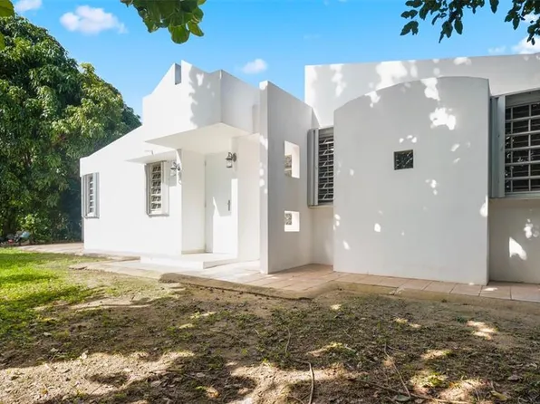 905 Tejas, Yabucoa, PR 00767