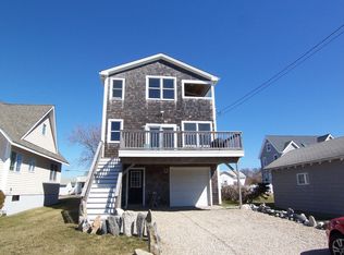 20 High St, Narragansett, RI 02882
