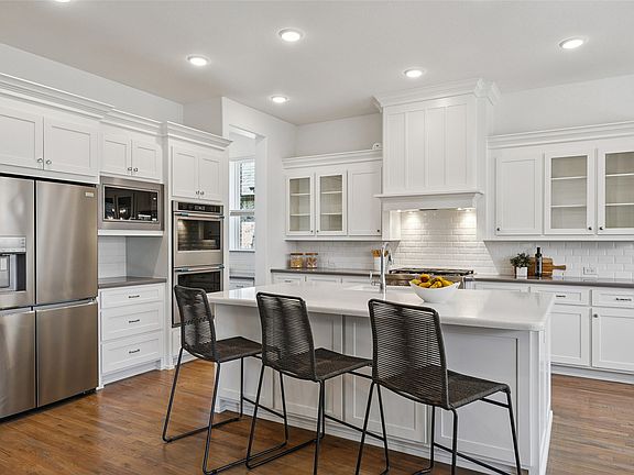 2nd image of 16 Katie Ln