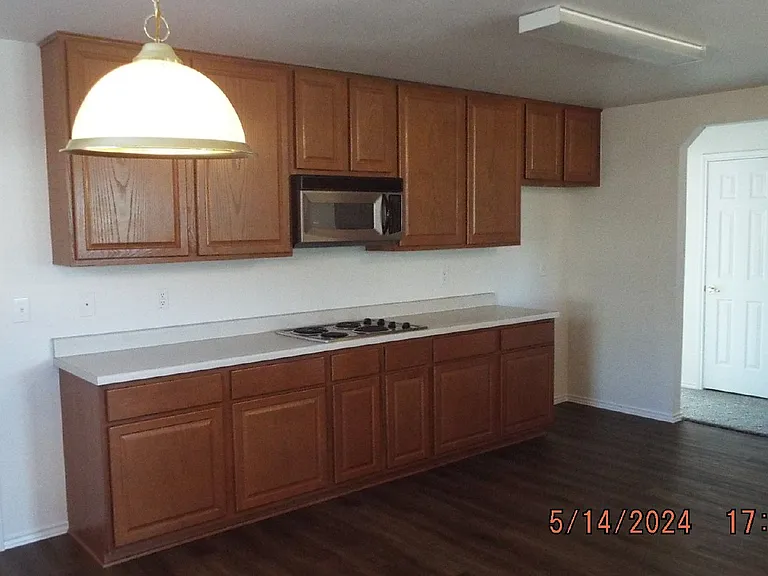 26144 Amber Sky — Photo 22