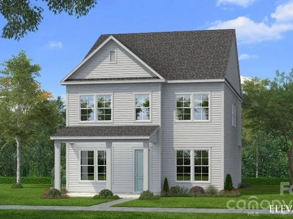 14121 Flying Hooves Ln, Pineville, NC 28134