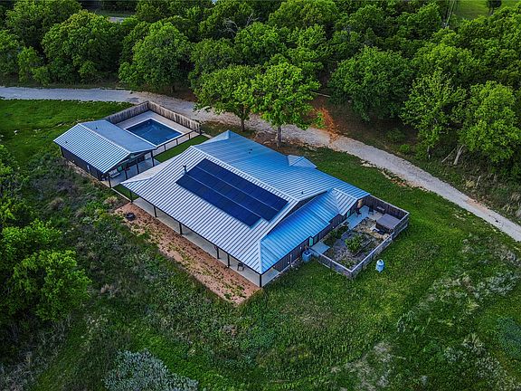 3rd image of 6434 County Road 304