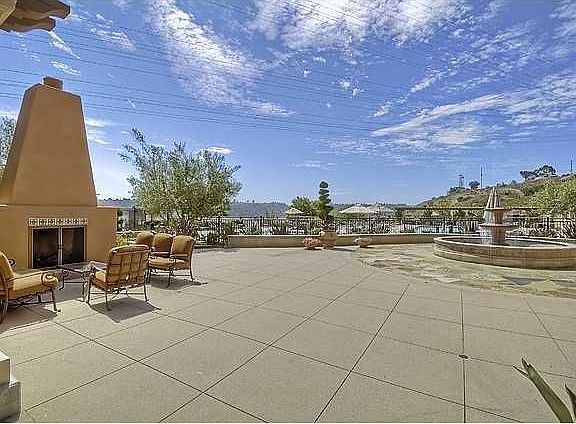5th image of 2722 Bellezza Dr #110