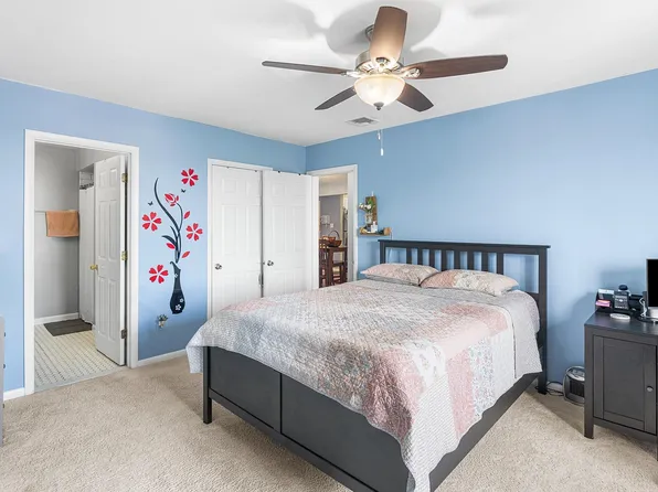 7430 John F Kennedy Boulevard image 14 of 20