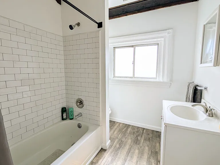 321 Lafayette Ave #2 — Photo 14