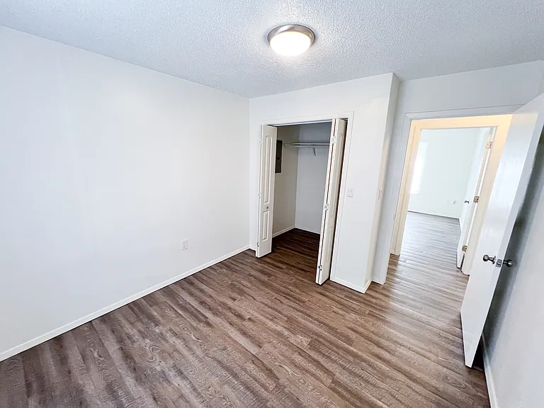 902 Scurry St #F — Photo 11