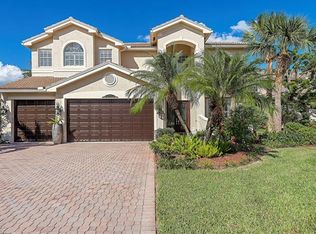 1876 Senegal Date Dr, Naples, FL 34119