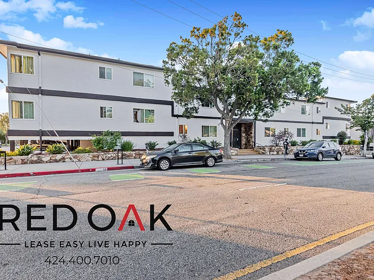 3401 Ocean Park Blvd #103 — Photo 15