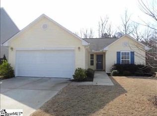 304 Garfield Ln, Simpsonville, SC 29681