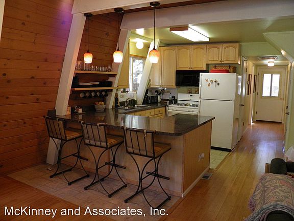 5th image of 884 Secret Harbor Dr