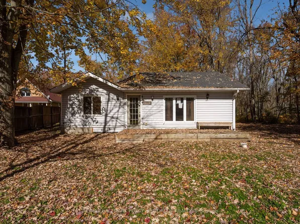 4260 Lakeview Dr, Ramara, ON L3V 0S2