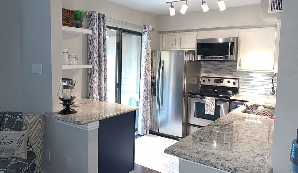1st image of 336 Melrose Dr APT 18D