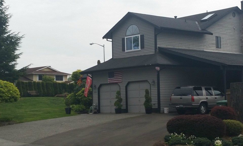 1st image of 3732 209th Pl SW