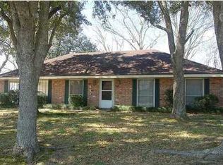401 Toronto Dr, Lafayette, LA 70507