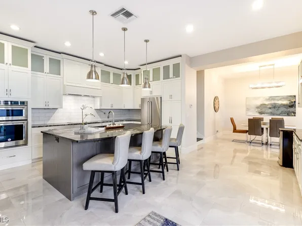 5652 Kensington Loop, Fort Myers, FL 33912