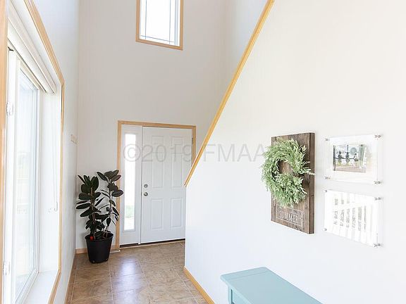 3rd image of 1565 Johnson Dr