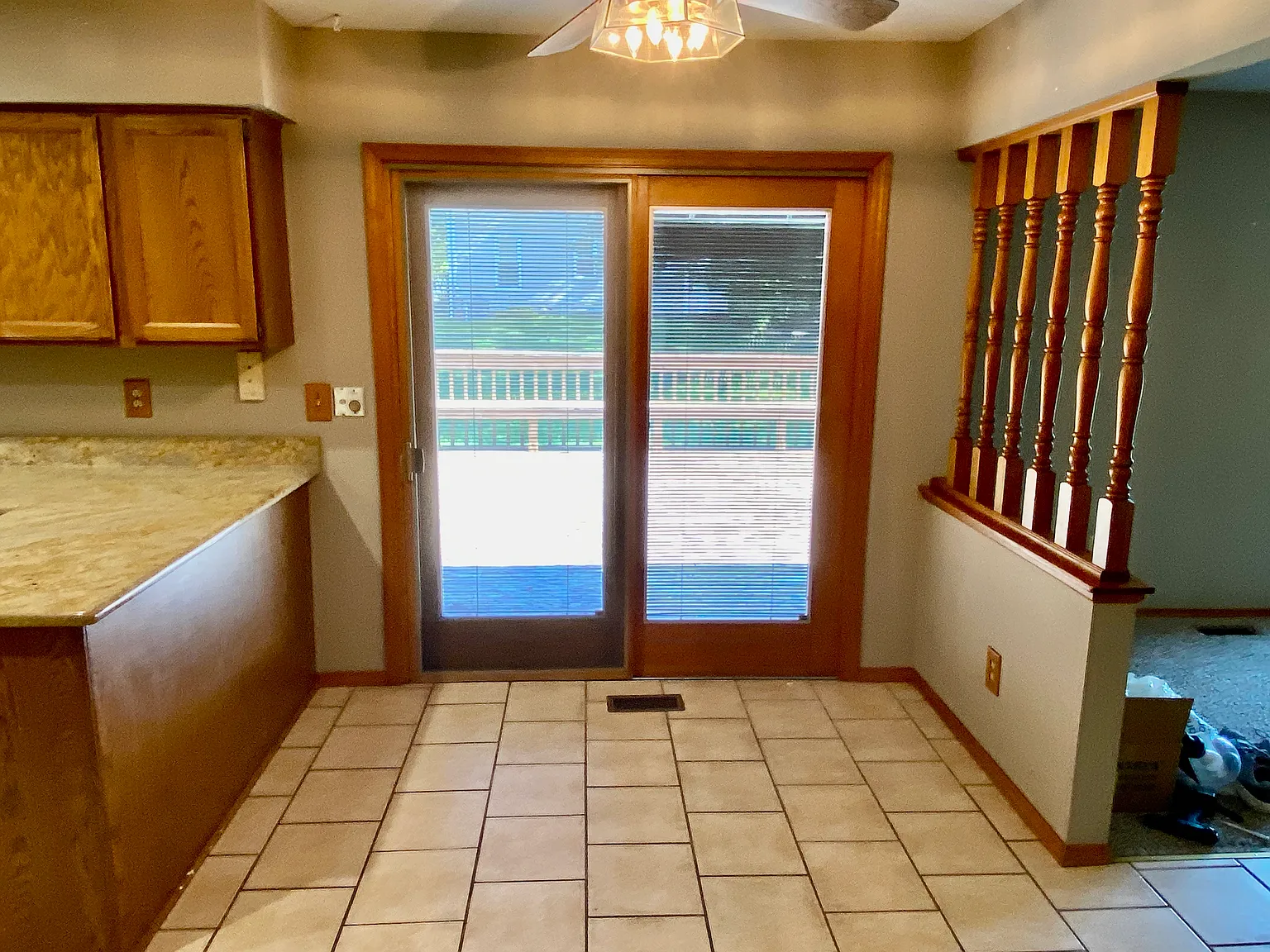 1814 Larson Ave — Photo 4