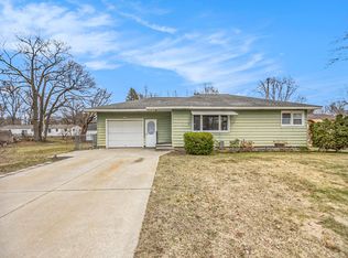 15234 161st Ave, Grand Haven, MI 49417