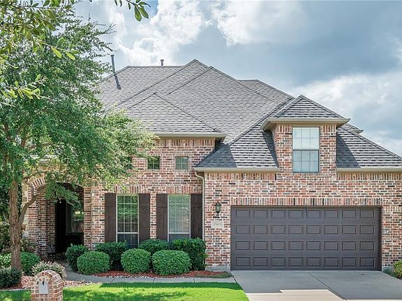 2nd image of 1505 Country Walk Dr