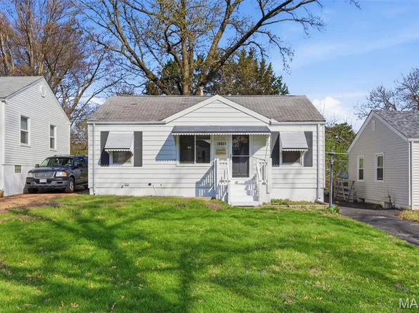 10821 Saint Xavier Ln, Saint Ann, MO 63074