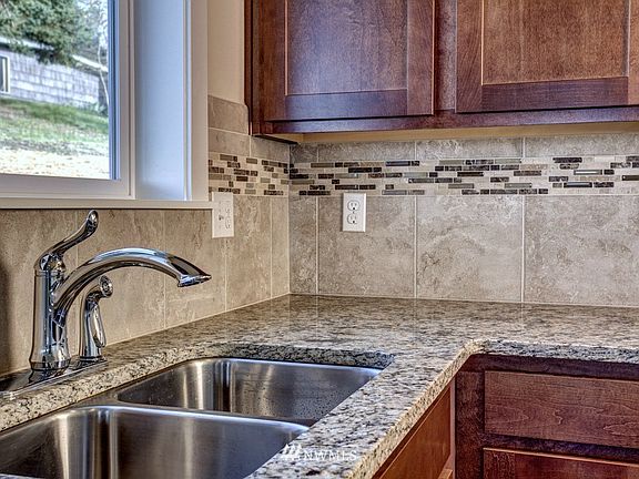 4th image of 3305 141st Street SE #131