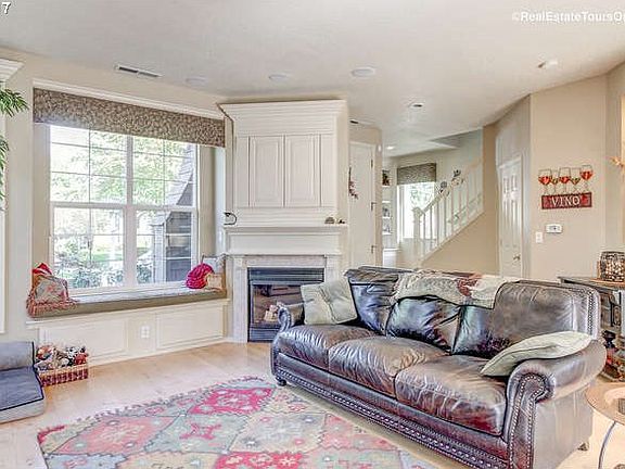 4th image of 6658 NE Copper Beech Dr