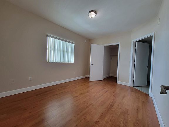 5th image of 15051 Royal Oaks Ln APT 902