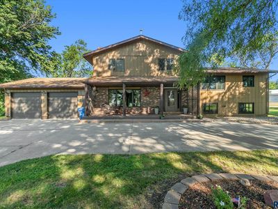 402 E 1st St, Hardwick, MN, 56134